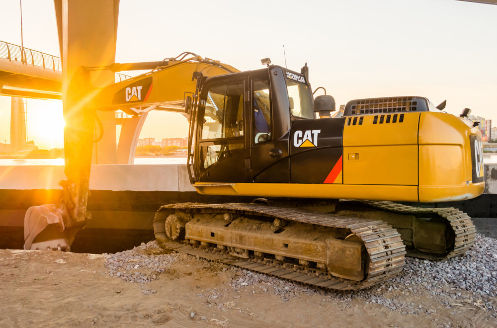 Financial Times Exclusive: Caterpillar Invests in Mega Battery Factory in Subotica
